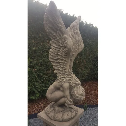 Engel mit Säule