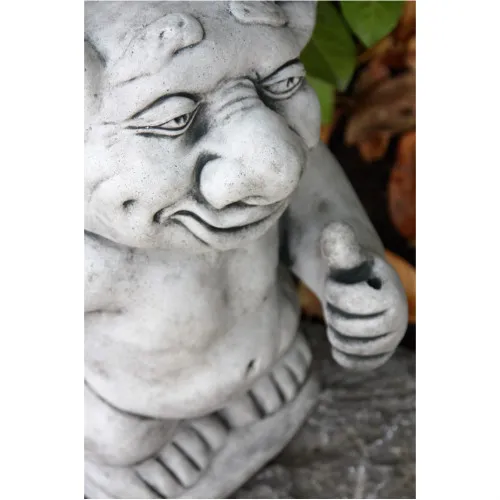 Troll mit Daumen