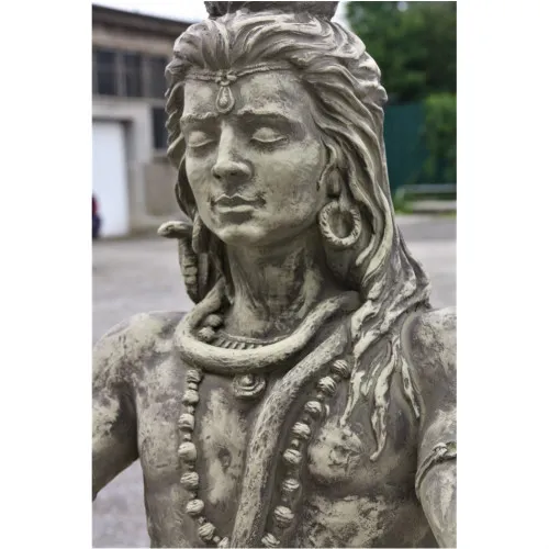 Shiva groß