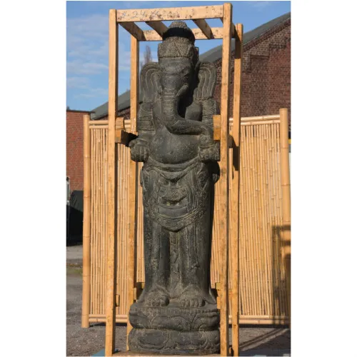 Ganesha stehend
