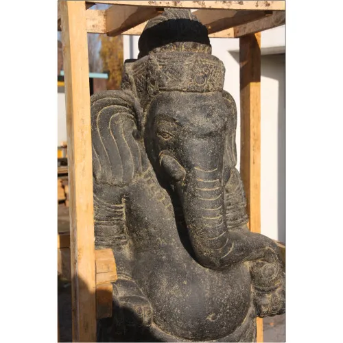Ganesha stehend