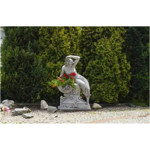 Skulptur Mirella