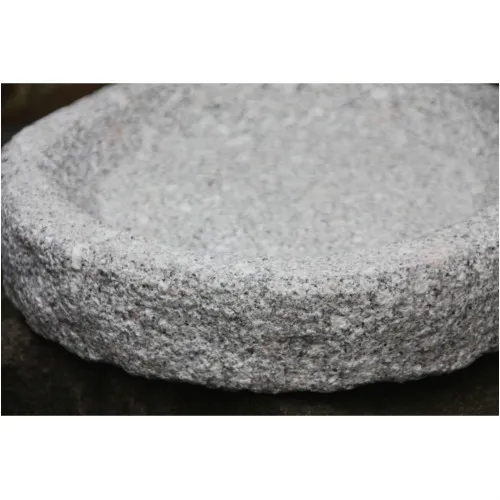 Vogeltränke Granitstein