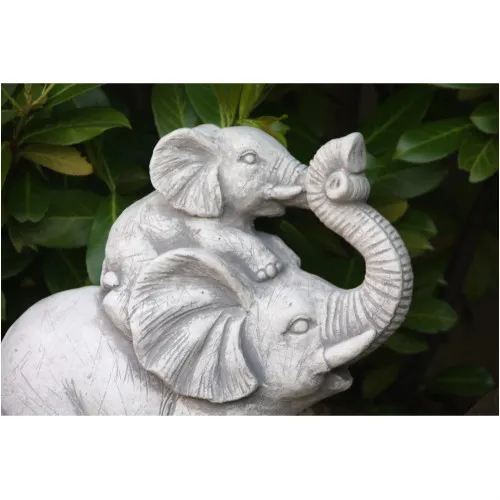 Elefant mit Baby