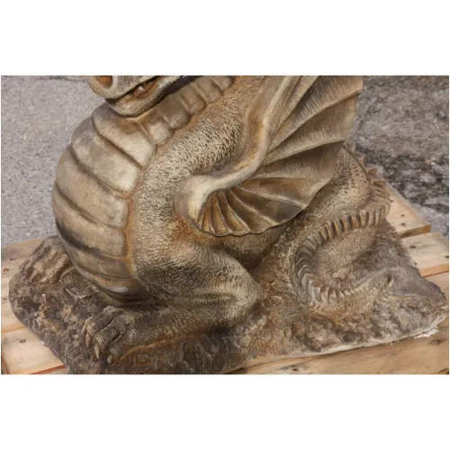 Drache gross