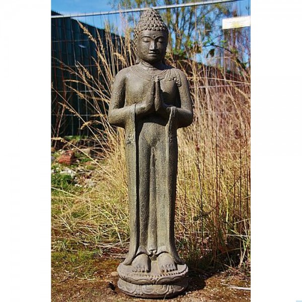 Buddha stehend