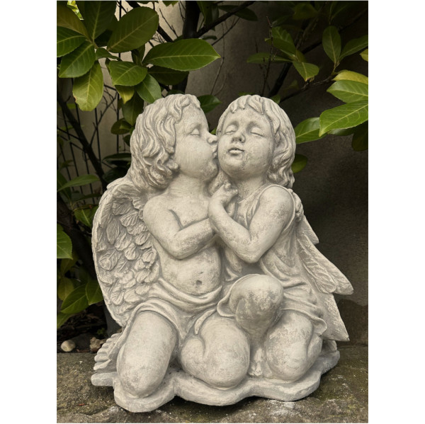 Engel und Elfe