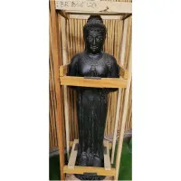 Buddha stehend