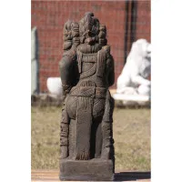 2 Wächter mit Sockel