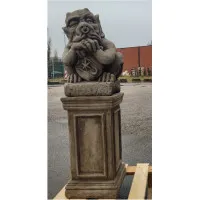 Gargoyle auf Säule