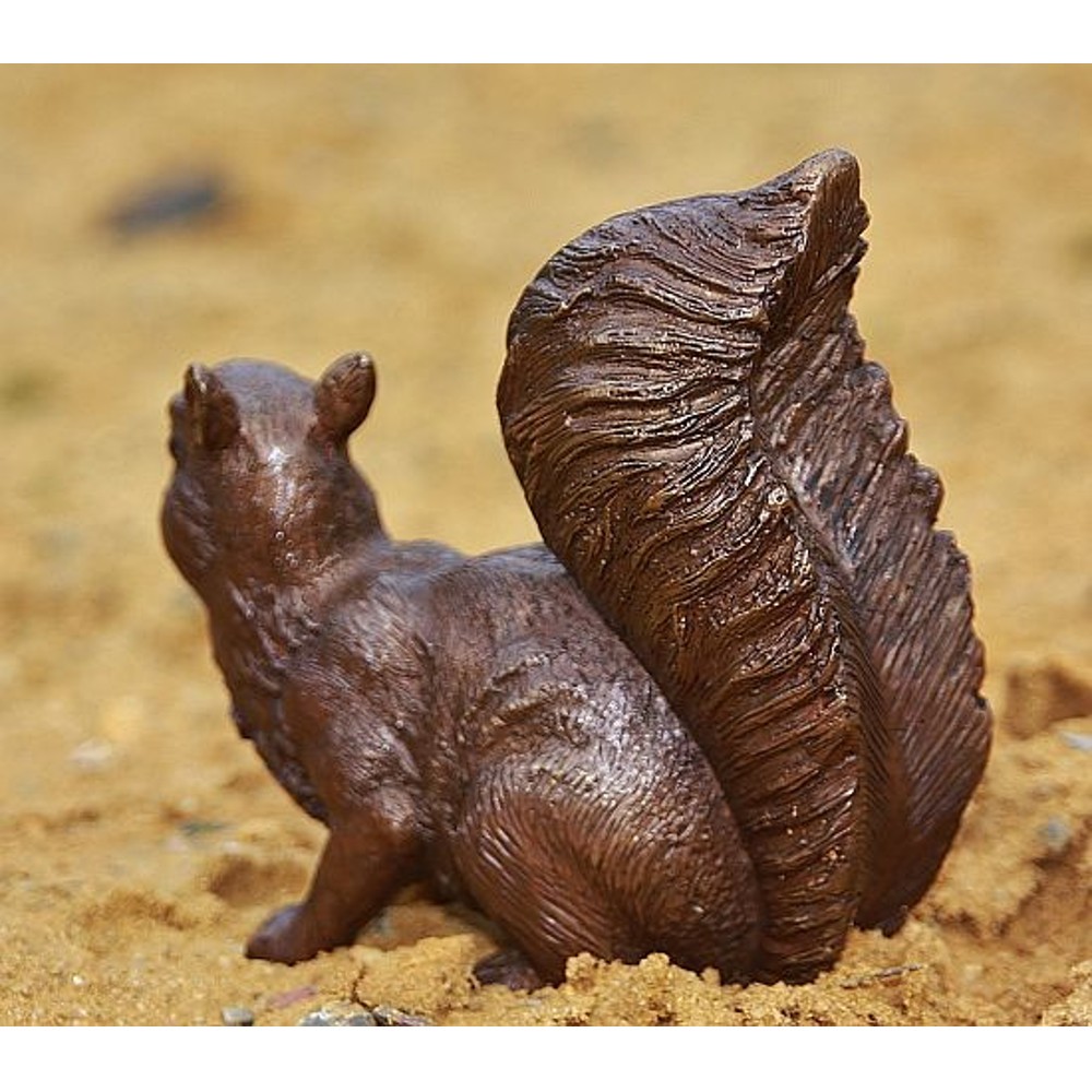 Eichhoernchen Bronze Tierfigur aus