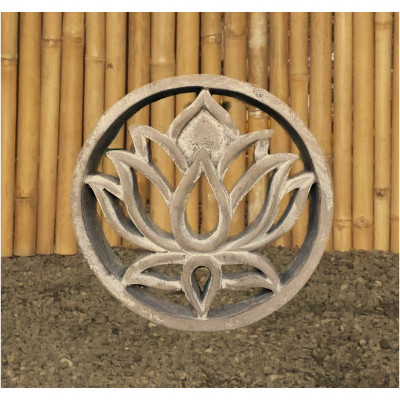 Relief Lotus