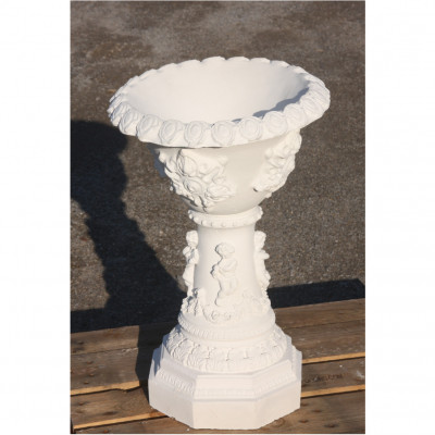 Amphore mit Engel