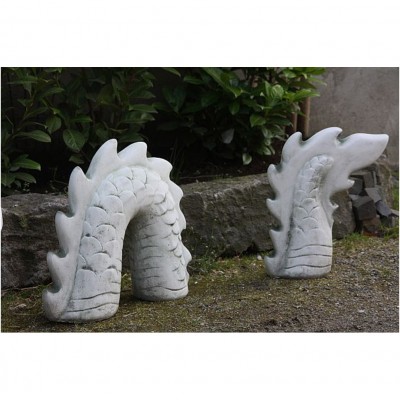 Drache groß