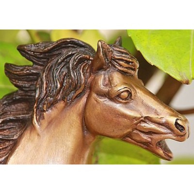 Steigendes Pferd