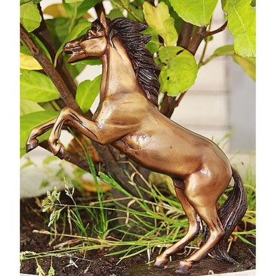 Steigendes Pferd